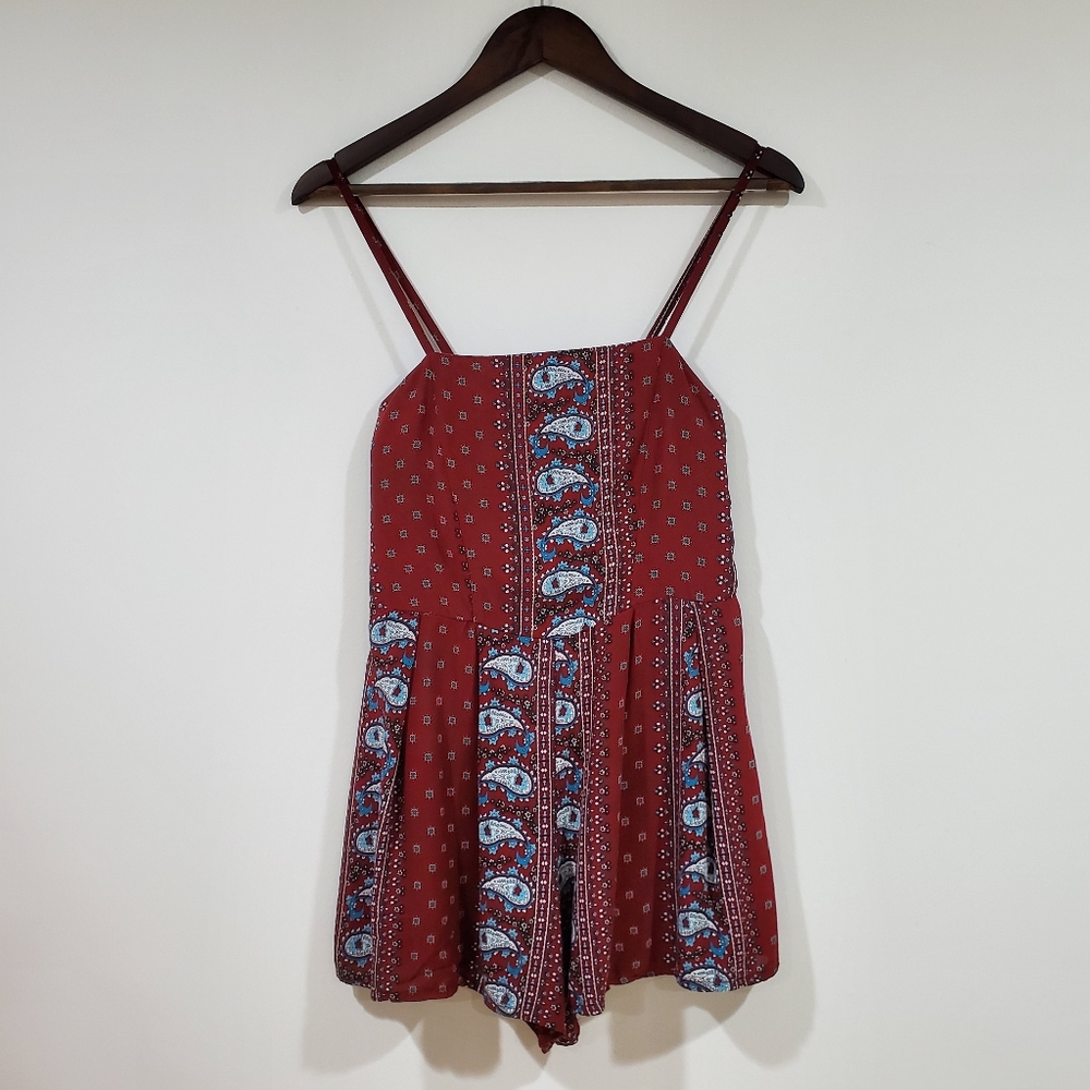 Subdued Paisley Strap Romper Women's Size S